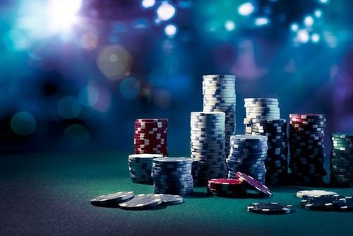 Streaming dealer langsung di meja kasino profesional